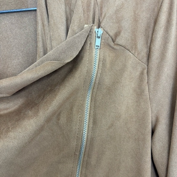 12PM by Mon Ami faux suede jacket large - Picture 3 of 5